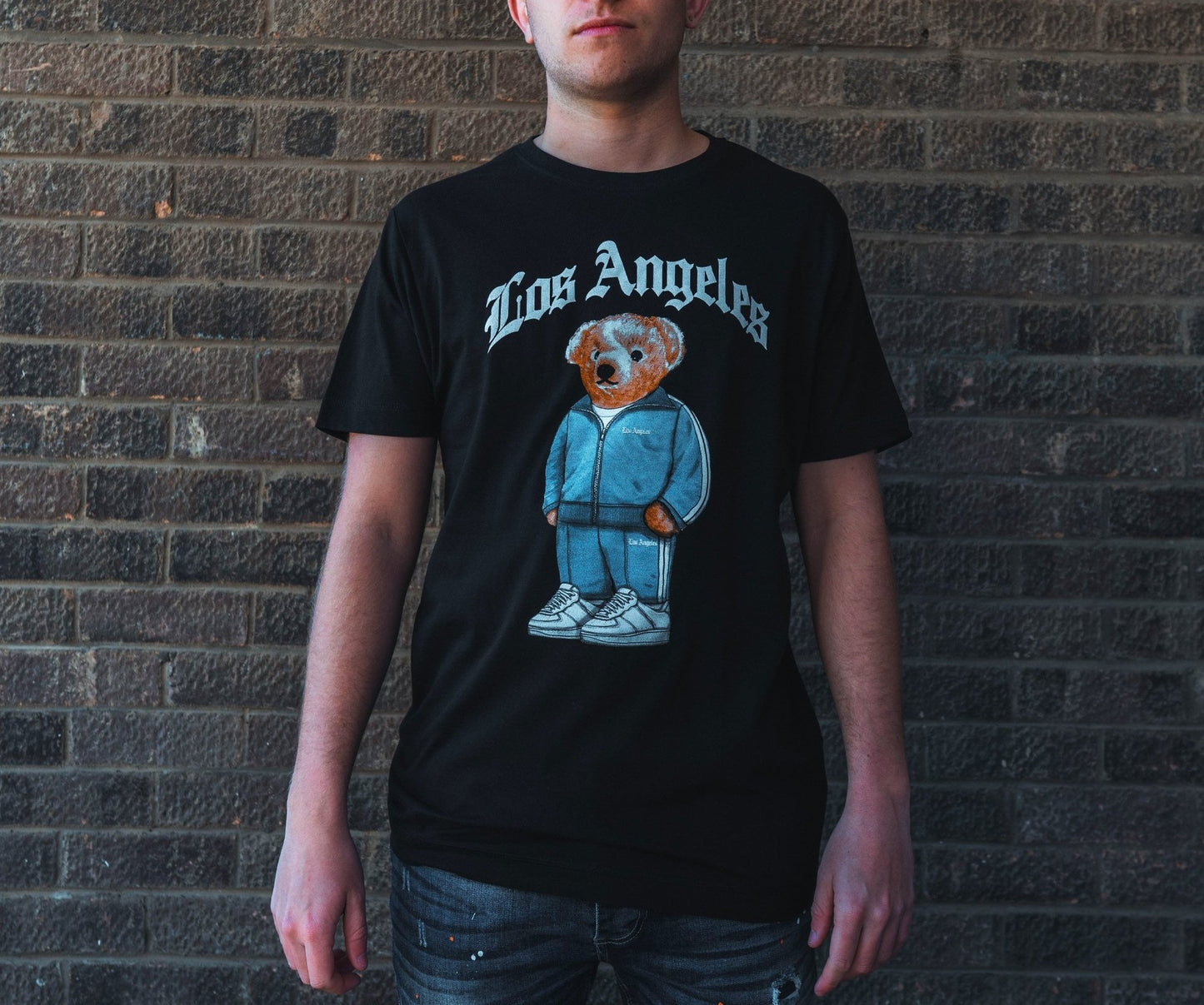 SNEAKY LA BEAR T-SHIRT BLACK